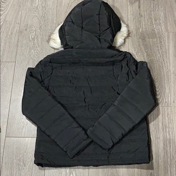 Black Hooded Puffer Jacket - Picture 2 of 6